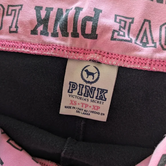 VS Pink Foldover Yoga Shorts XS - Picture 7 of 7